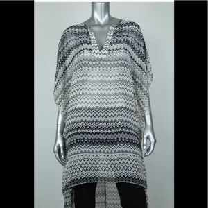 Elan beach coverup Short in front and long in back